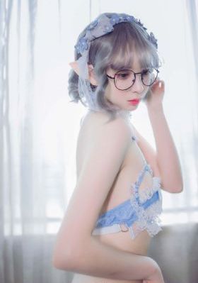 年轻的母亲六