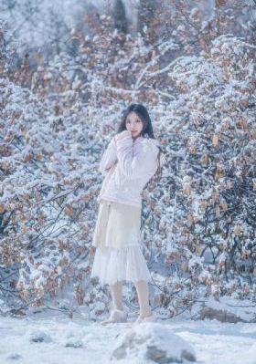 一代女皇艳史81分钟